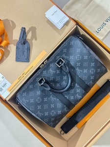 阿布紮比 Abu Dhabi LOUIS VUITTON KEEPALL BANDOULIÈRE 35手袋 M46655